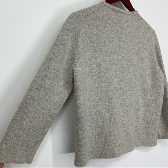 Ann Taylor Gray Iridescent Beaded Lambswool Angora Blend Preppy Cardigan Medium - Picture 8 of 15